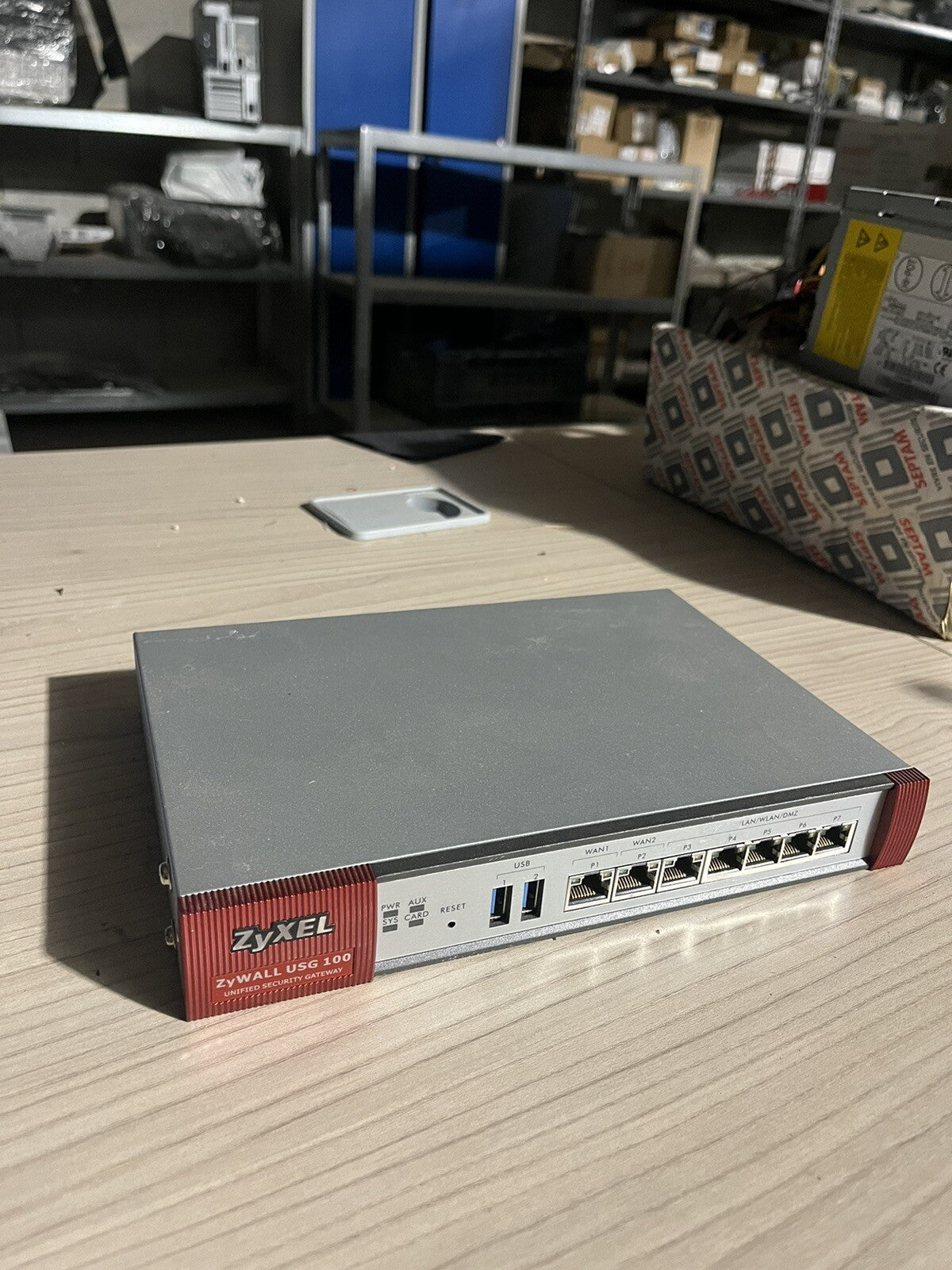 Zyxel zywall usg 100 pare feux parcelle de sécurité
