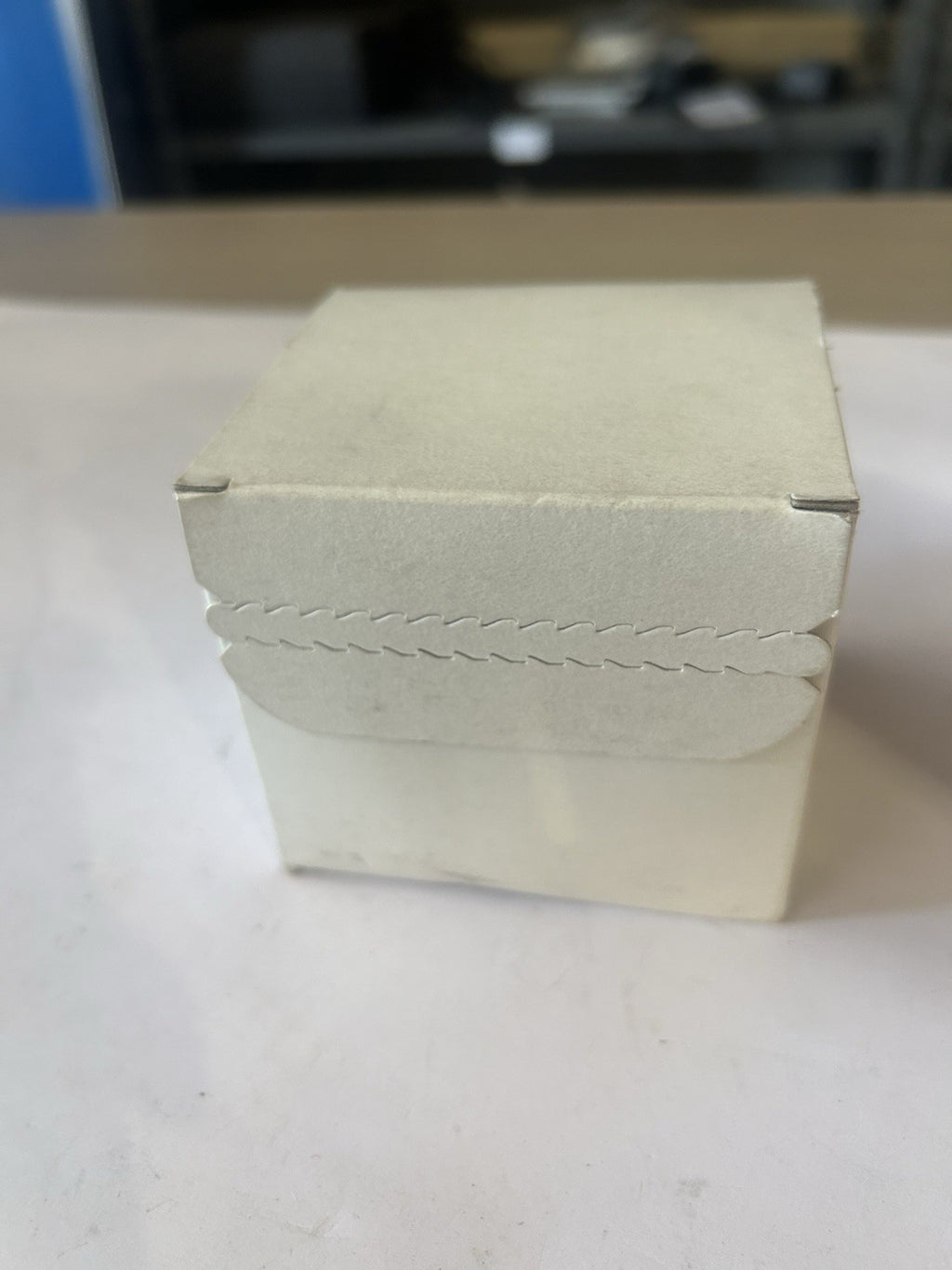 Servomoteur à commande continue