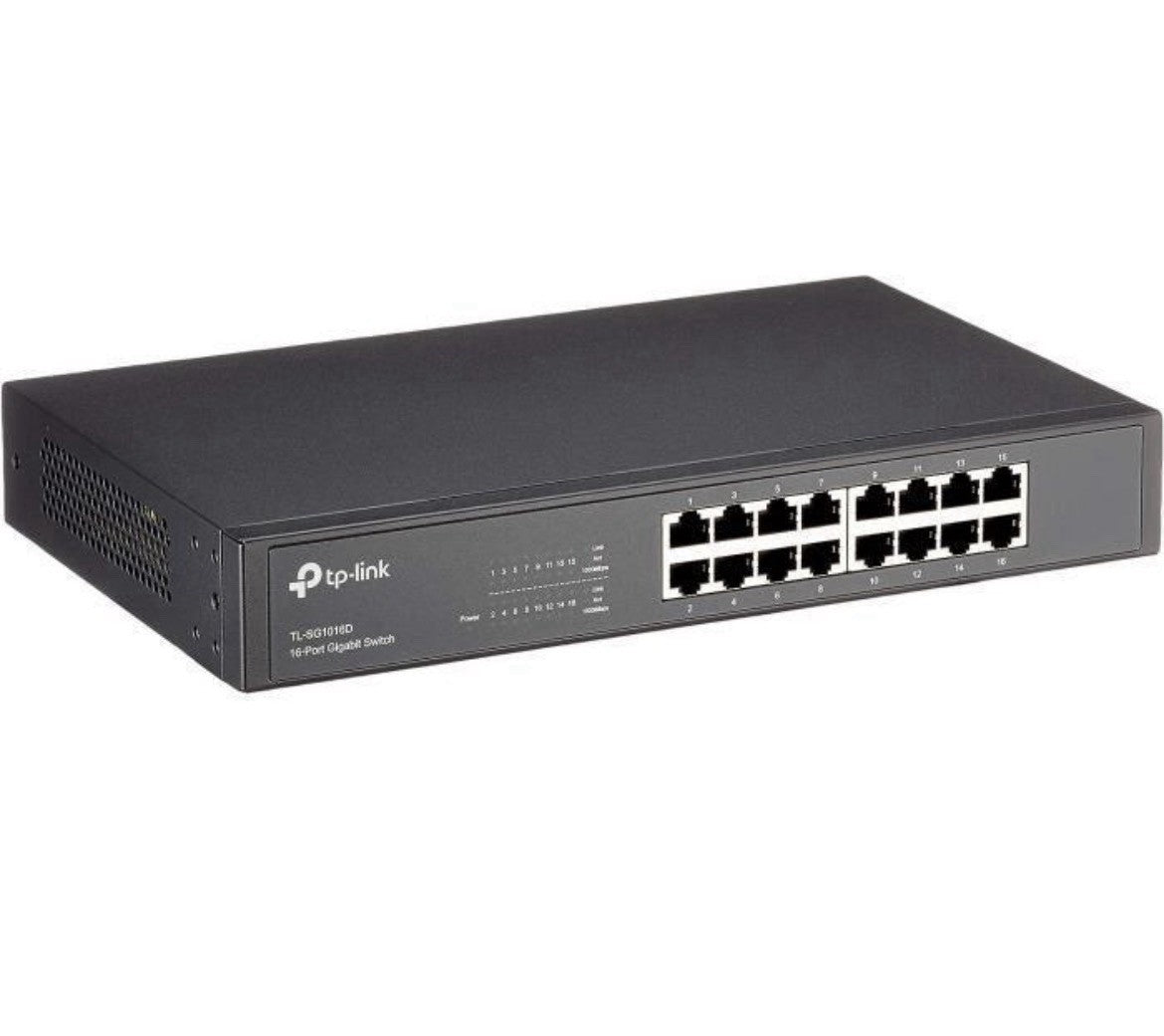commutateur réseau TP-Link, modèle TL-SF1016D.