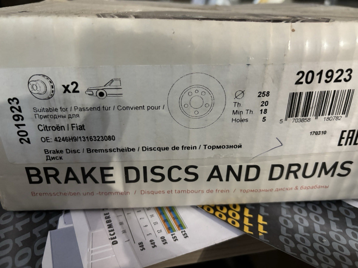Paire de disques de frein avant NEUFS