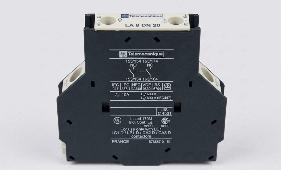 auxiliary contact block - 2 NO + 0 NC - screw-clamps terminals