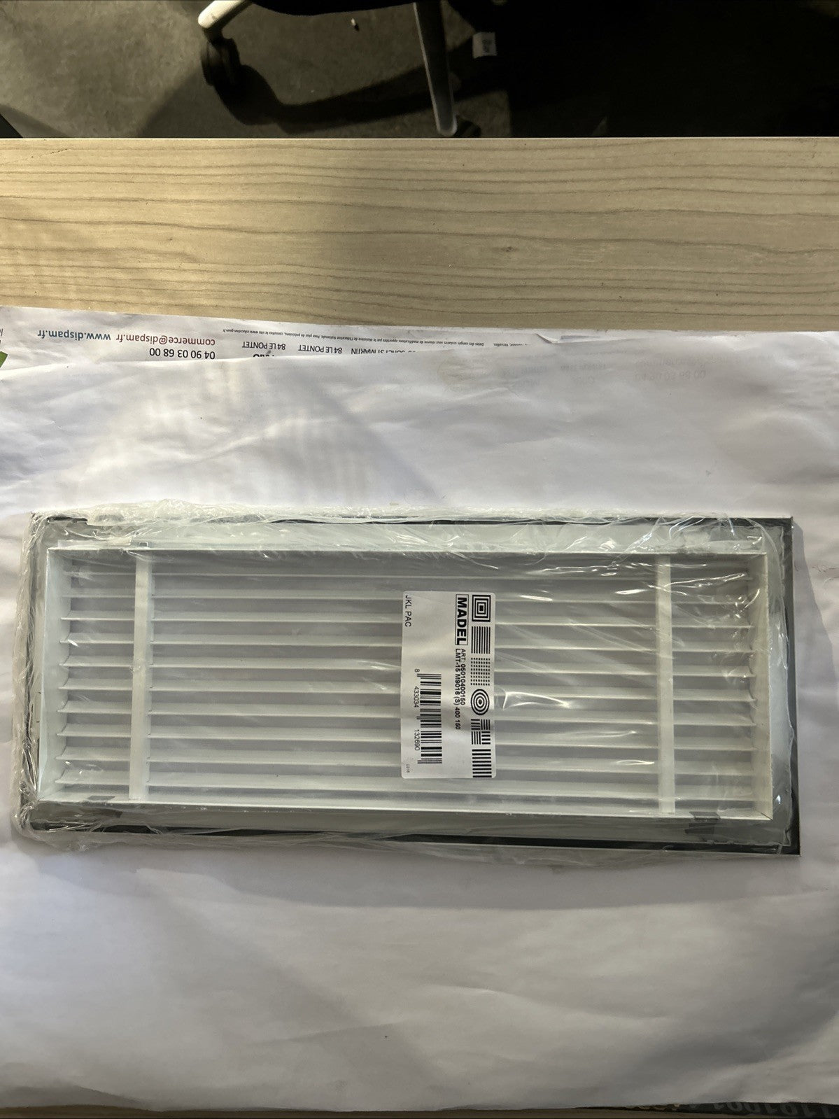 Grille de ventilation MADEL LMT-15 (400x150)