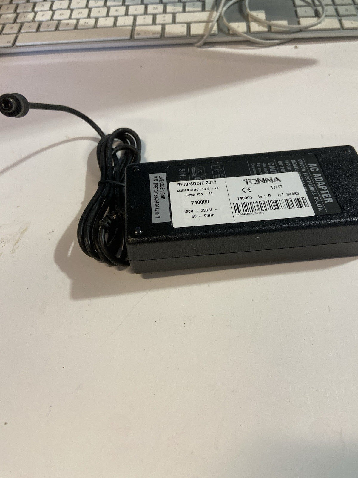 ALIMENTATION 18V 2A POUR AMPLI TONNA RHAPSODIE - FICHE JACK 2,5 - 740000