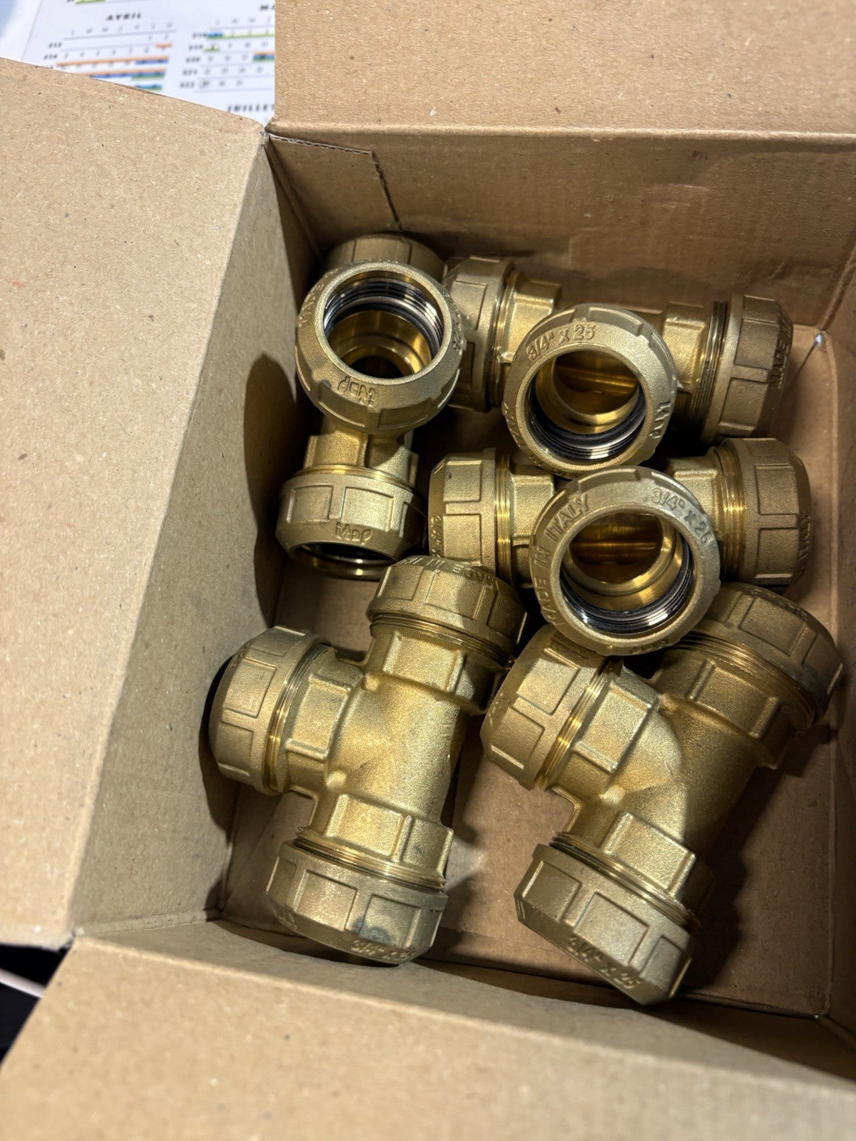 Raccord en T pour tube polyhetylene diam 25 en 3/4