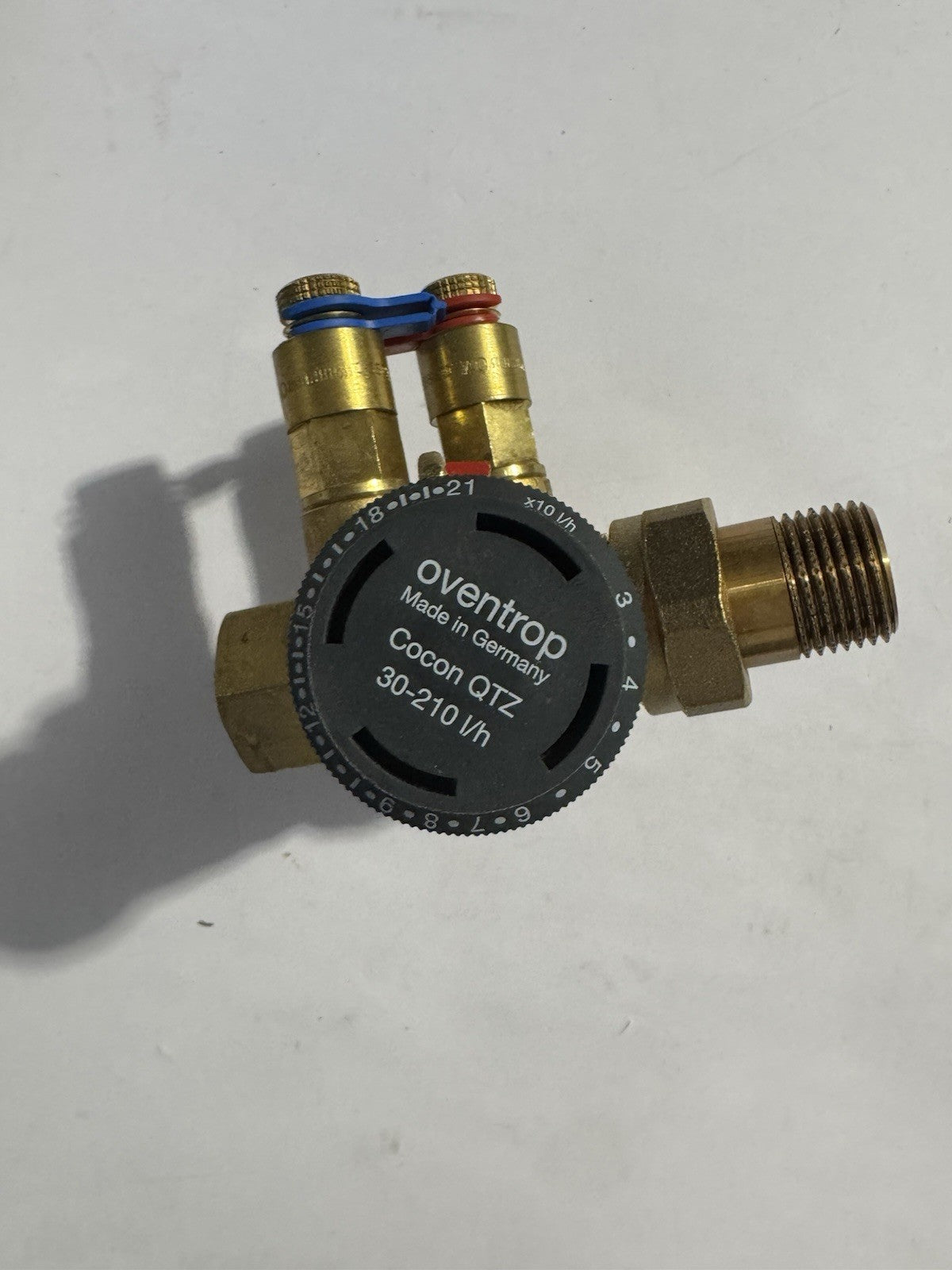 Robinet de réglage et de régulation combiné oventrop