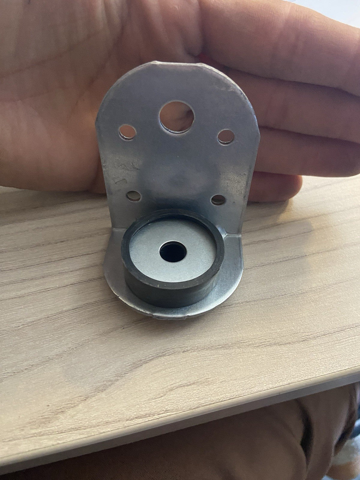 Carton de 100 Pattes de suspension Sufix