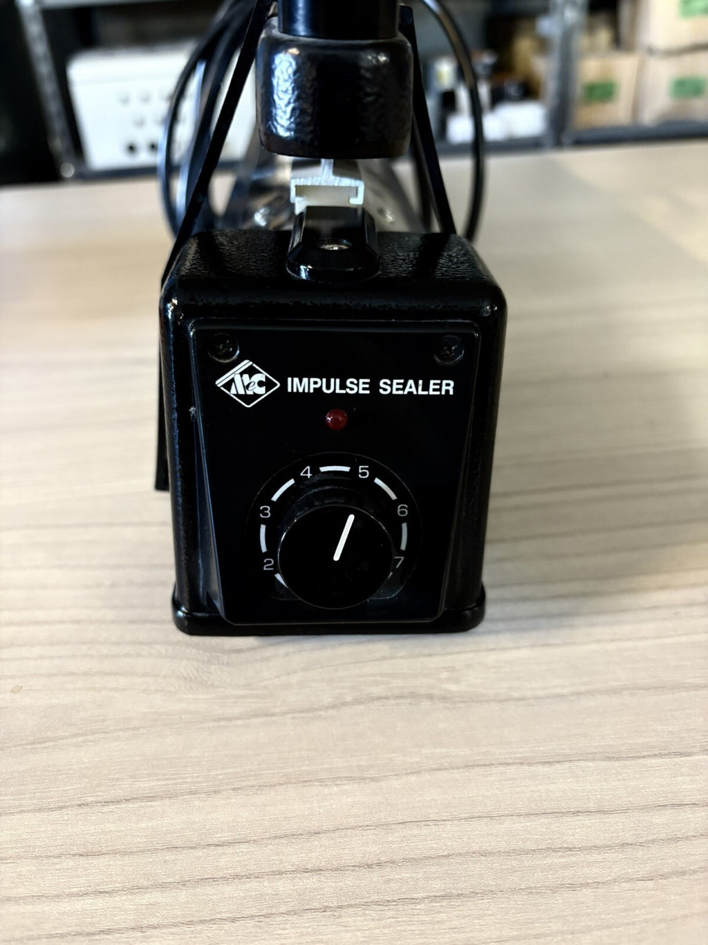 scelleuse thermique à impulsion