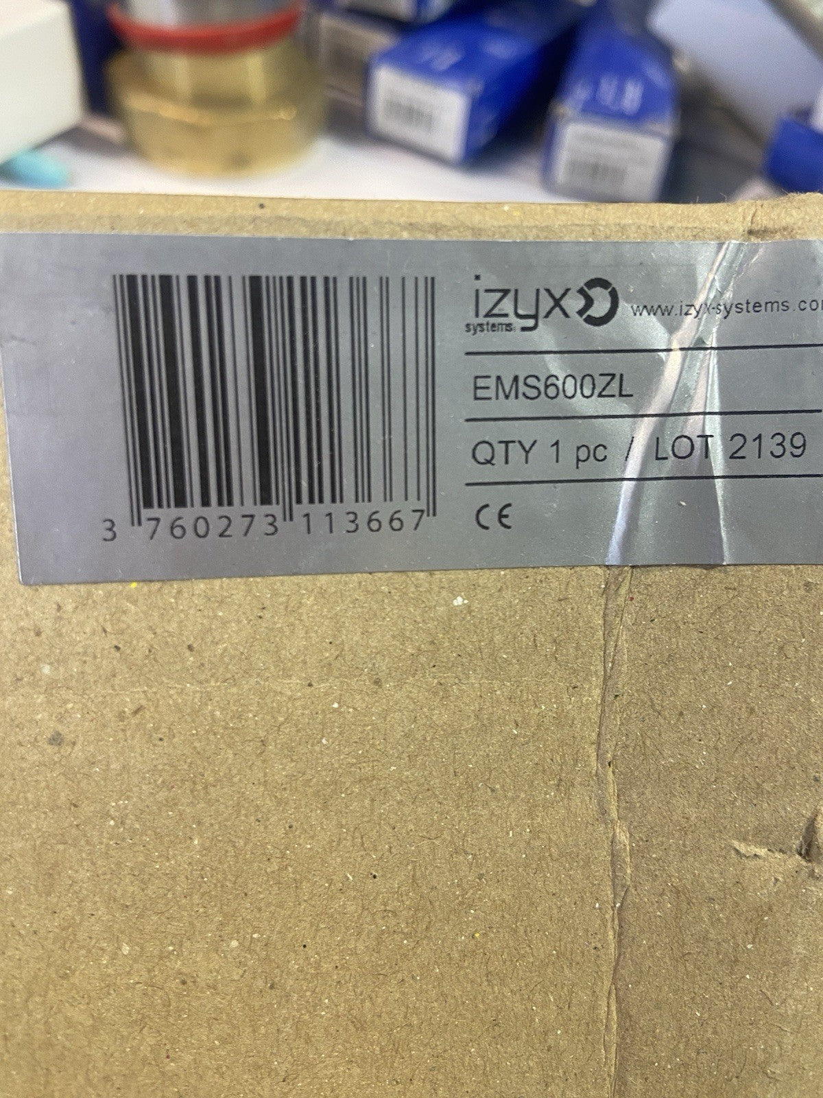 Izyx - Kit de fixation ventouse EMS600ZL