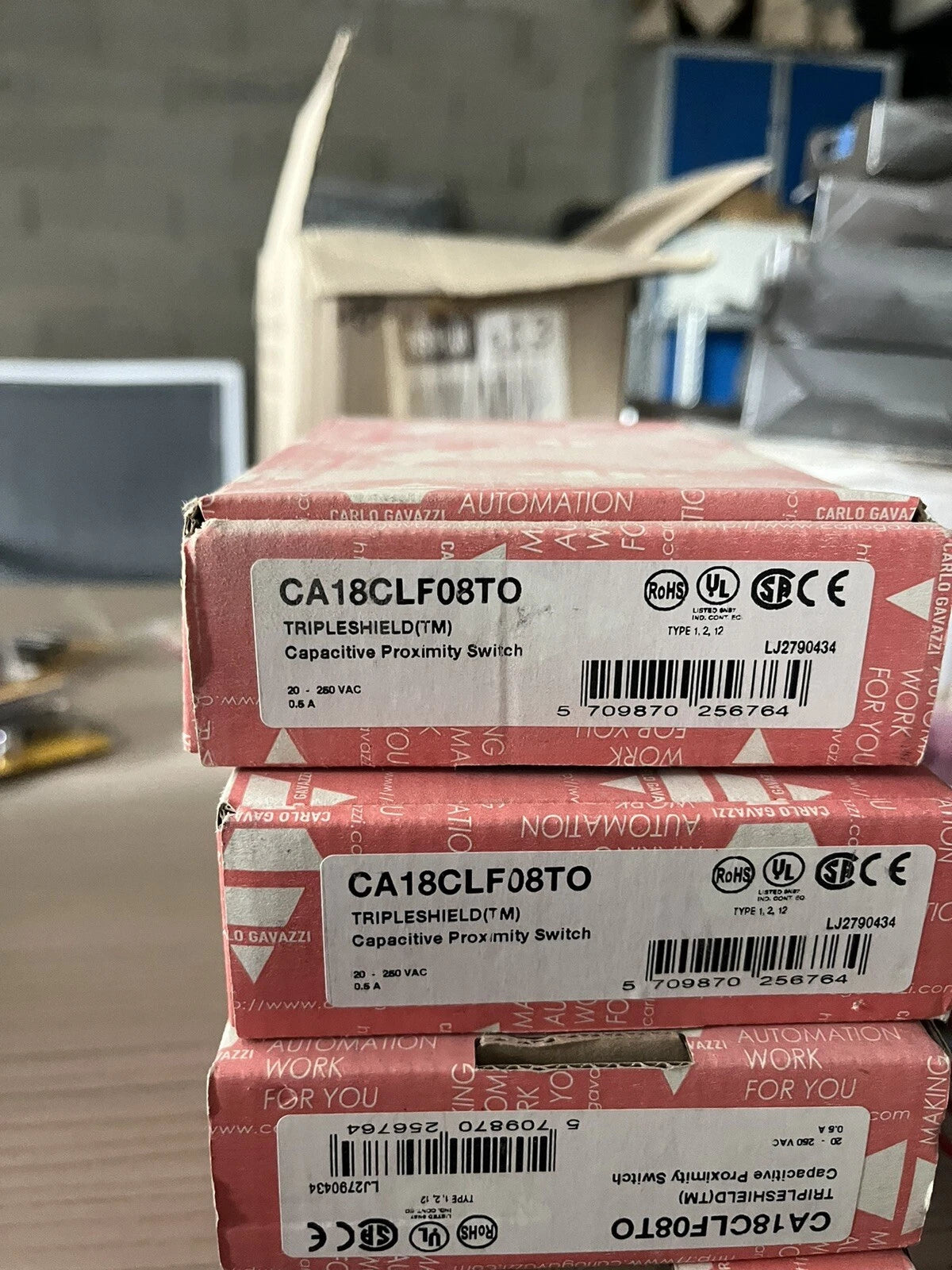 Capteur captifs de proximité carlos gavazzi