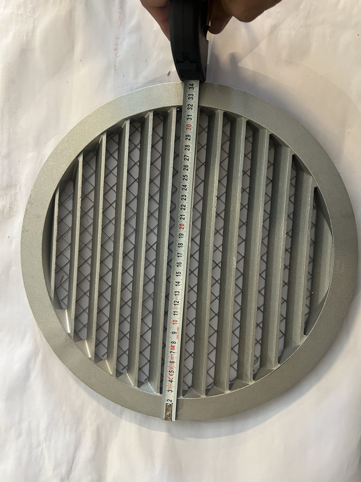 Grille de ventilation ronde Ø300 mm en aluminium avec moustiquaire - Neuf