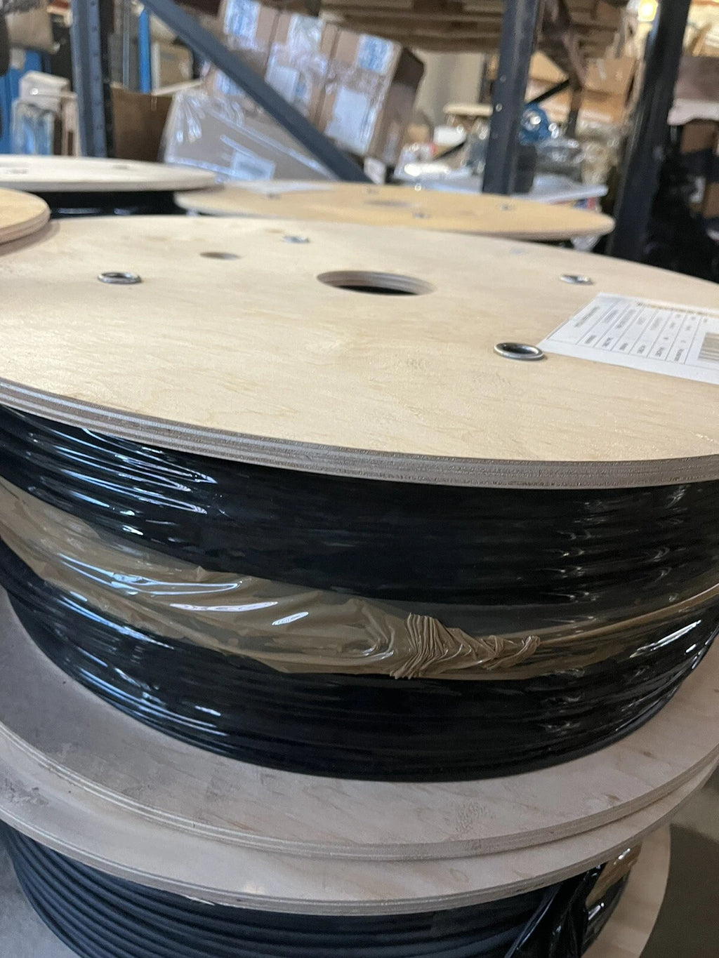 Touret Fibre Noire G657 A2 Pelable 1 Brin 500m