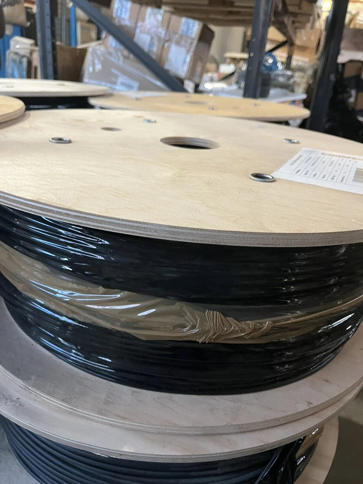 Touret Fibre Noire G657 A2 Pelable 1 Brin 500m