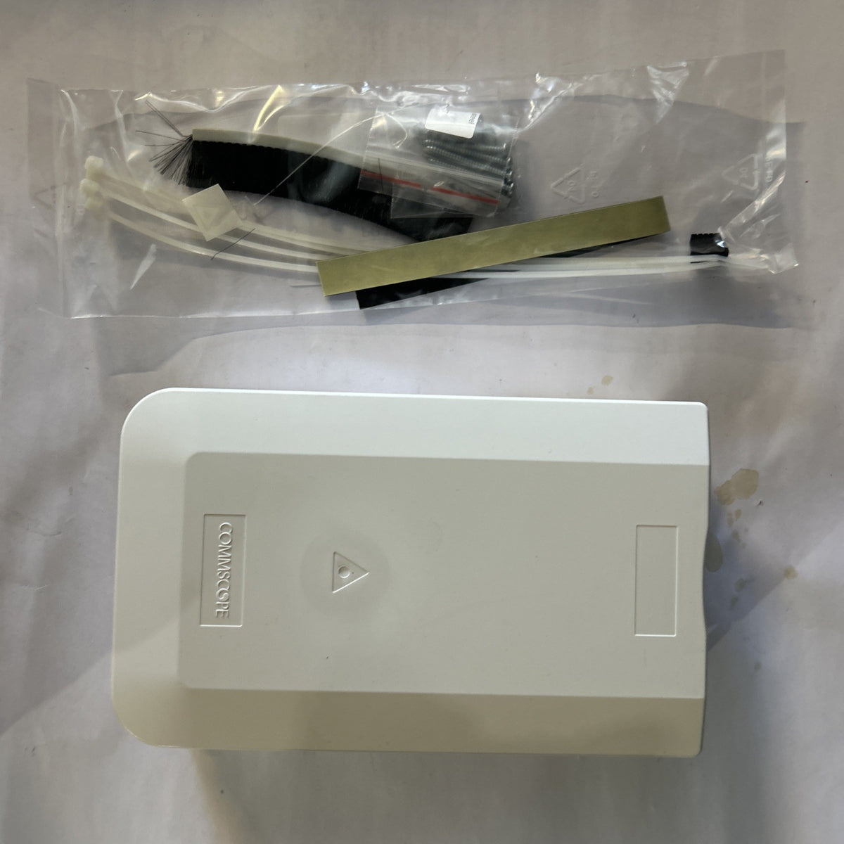 boîtier de distribution/terminaison fibre optique