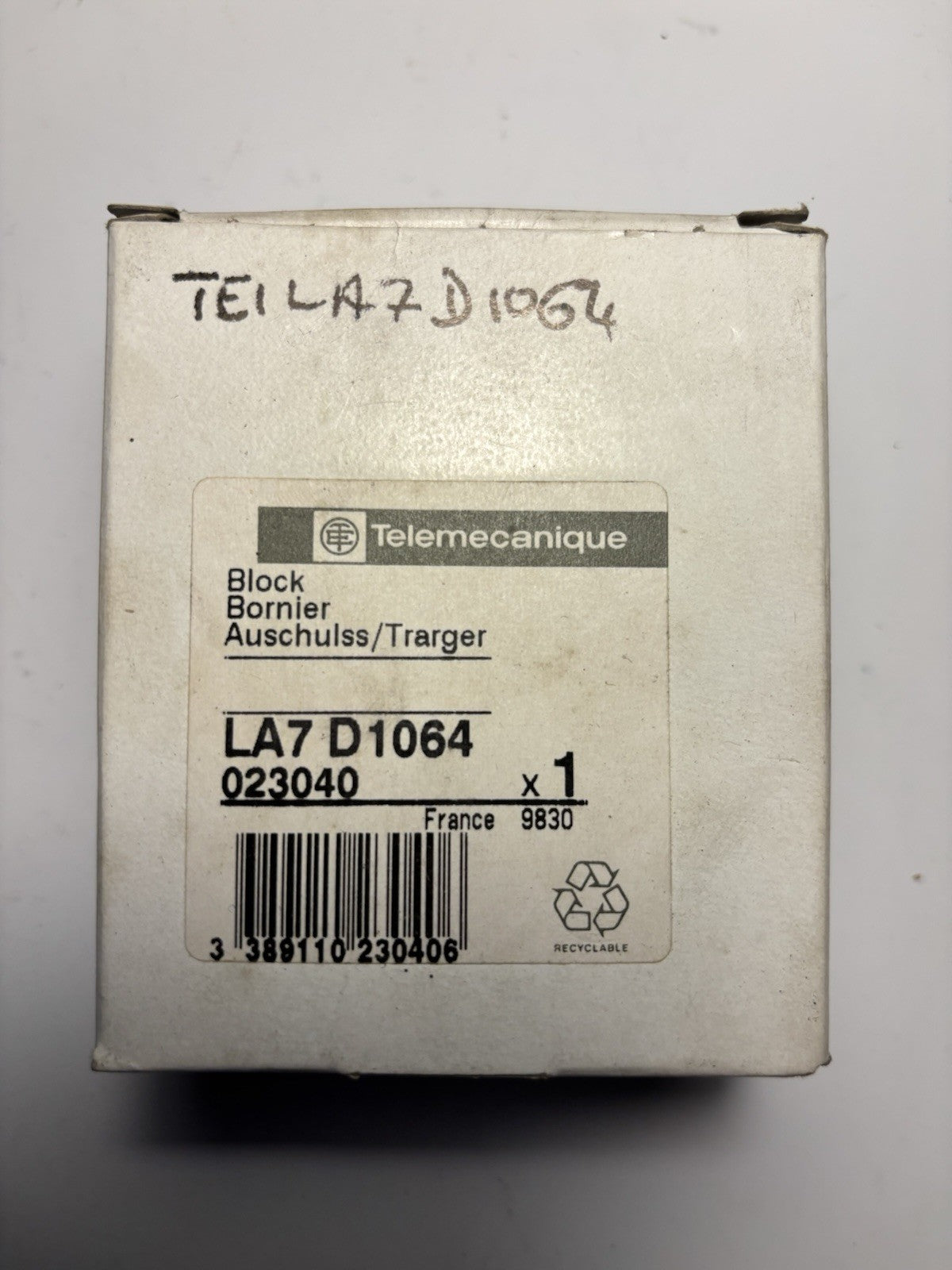 Telemecanique Bloc bornier relais LA7 D1064 pièce accessoire