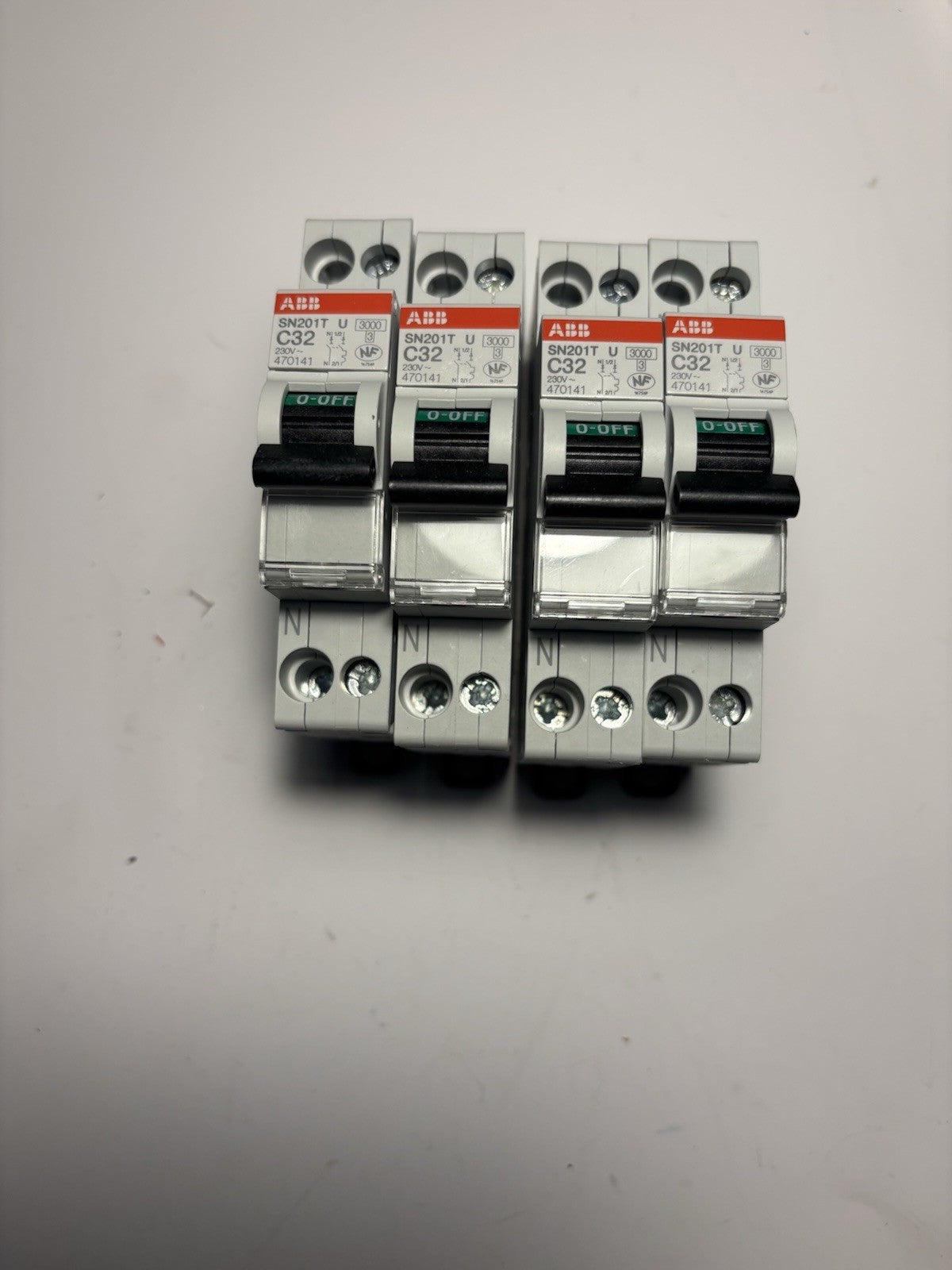 Disjoncteurs ABB 1P+N C32 et SN201LC20 (Neufs)