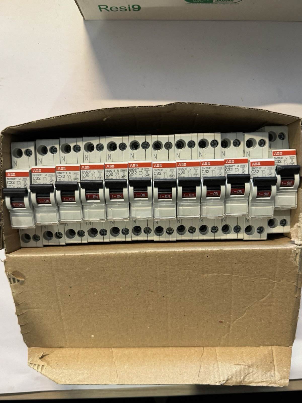 Disjoncteur Phase + Neutre ABB C32