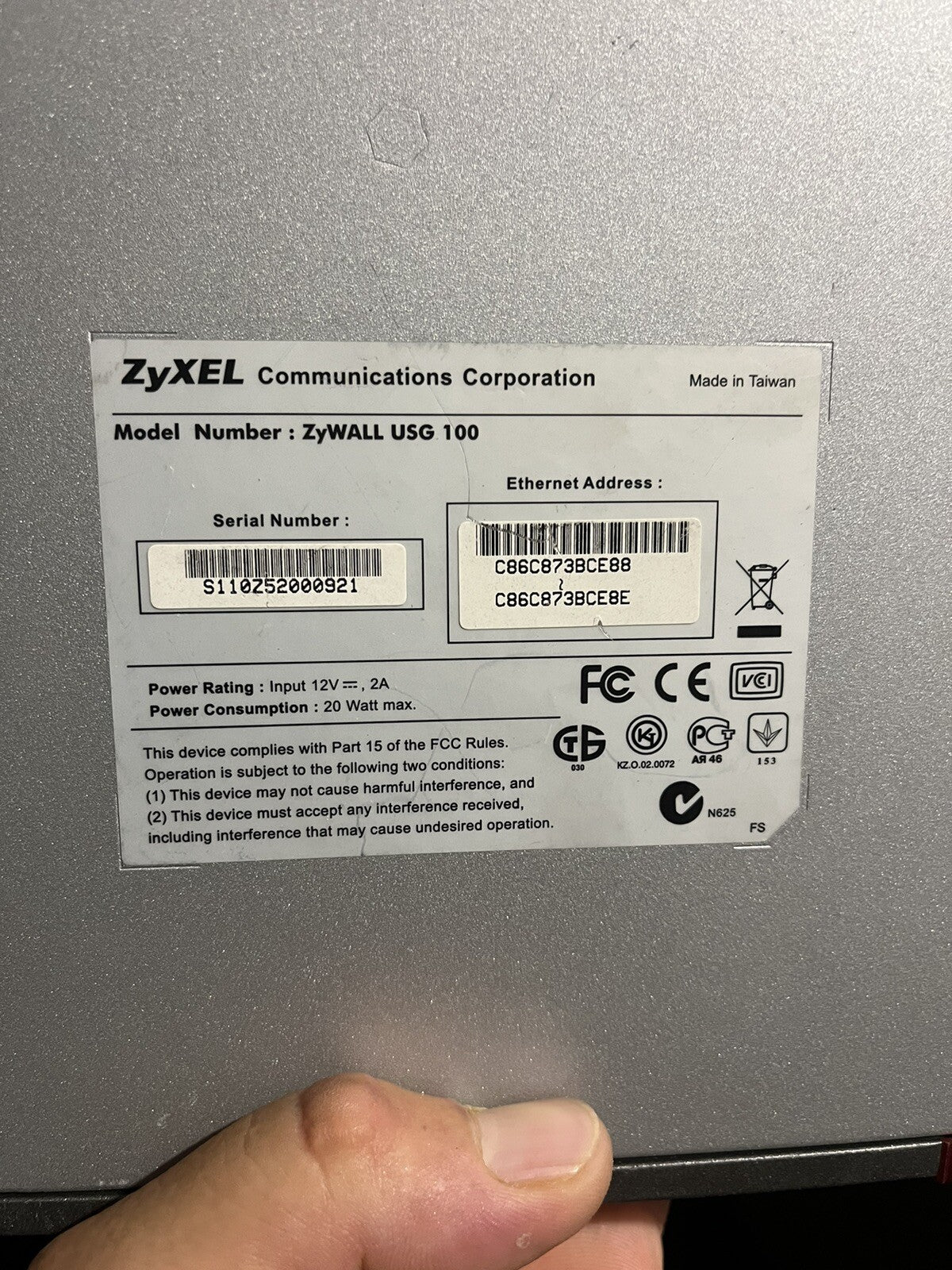 Zyxel zywall usg 100 pare feux parcelle de sécurité