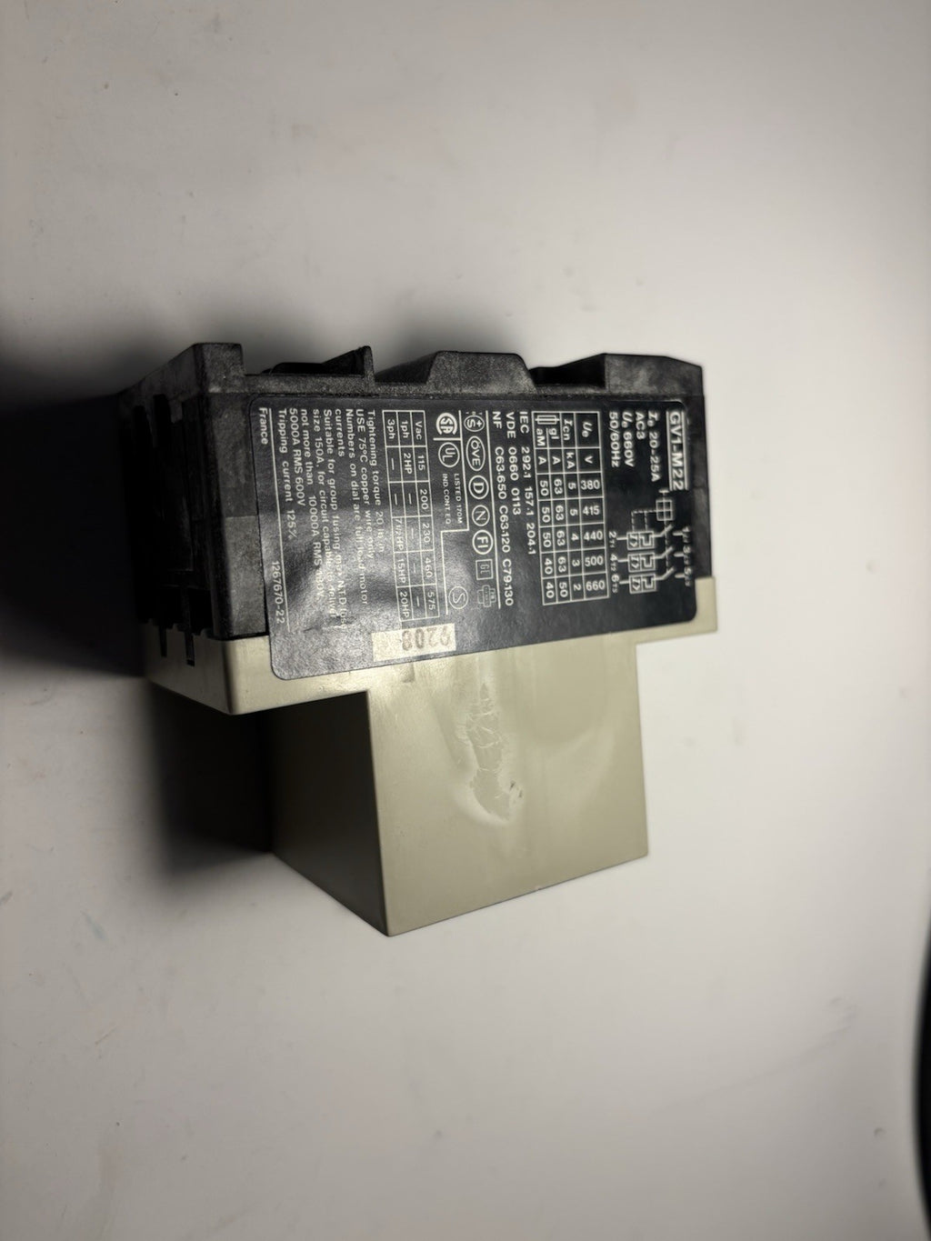 Disjoncteur-moteur Télémécanique / Schneider Electric GV1-M22 - Neuf