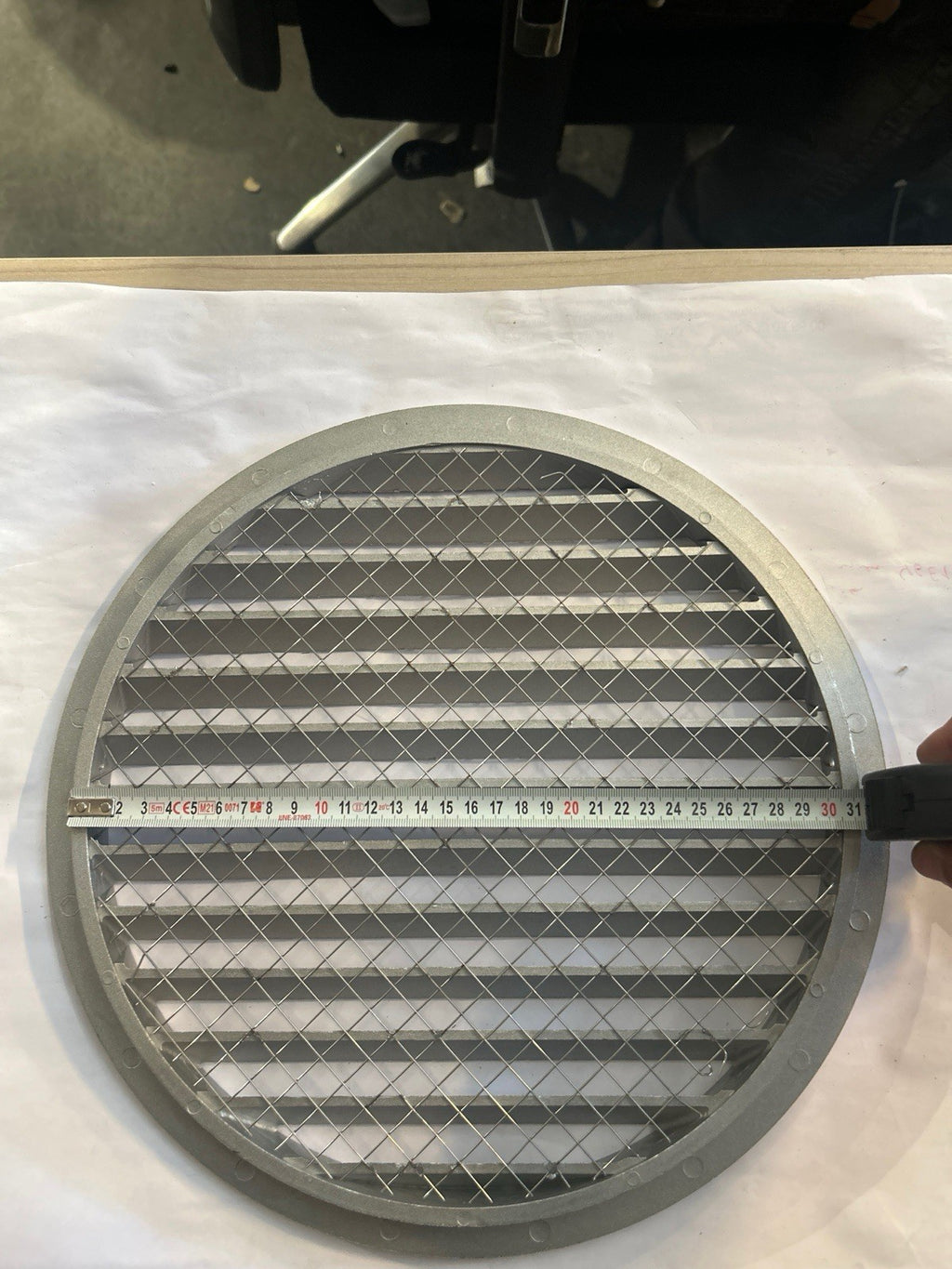 Grille de ventilation ronde Ø300 mm en aluminium avec moustiquaire - Neuf