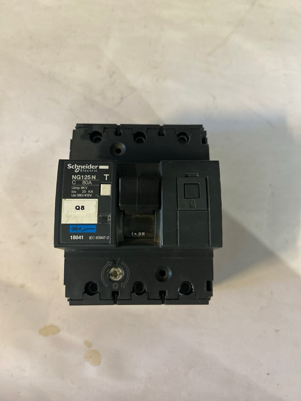Disjoncteur modulaire Multi 9 - NG125L - 3 pôles