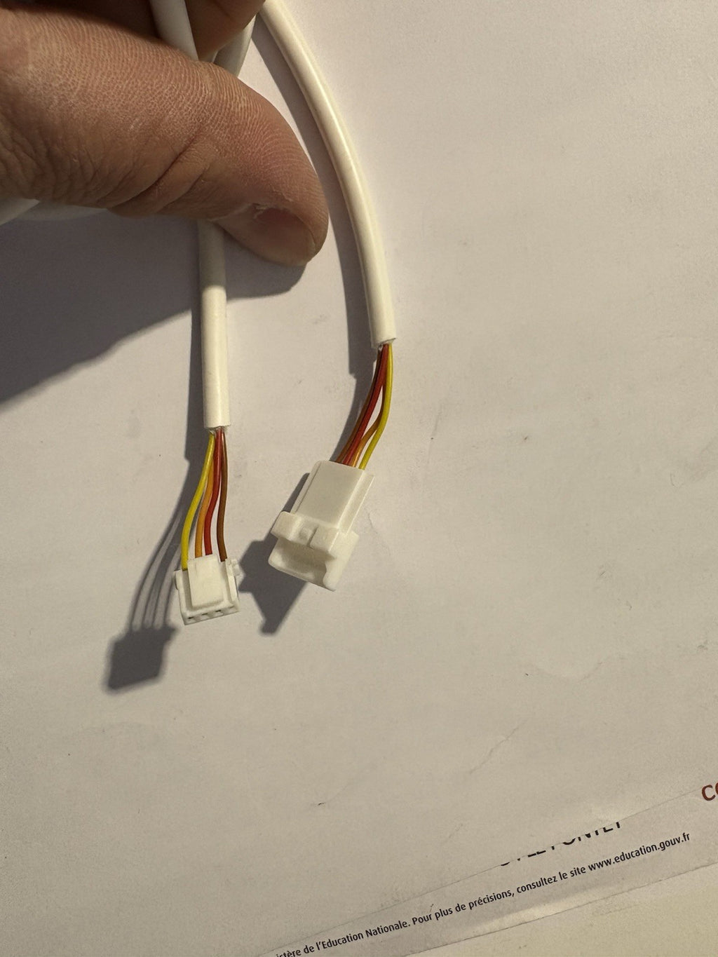 Câble pour télécommande filaire de Clim hitachi