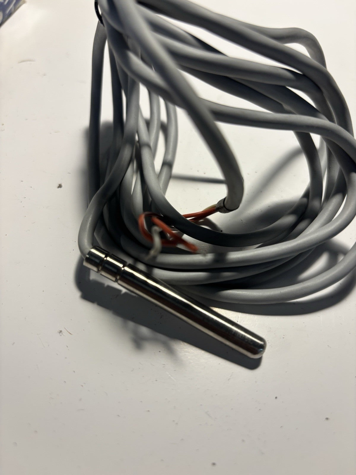 Régulateur de température numérique Tecnologic THP35 (24 VAC) + Sonde
