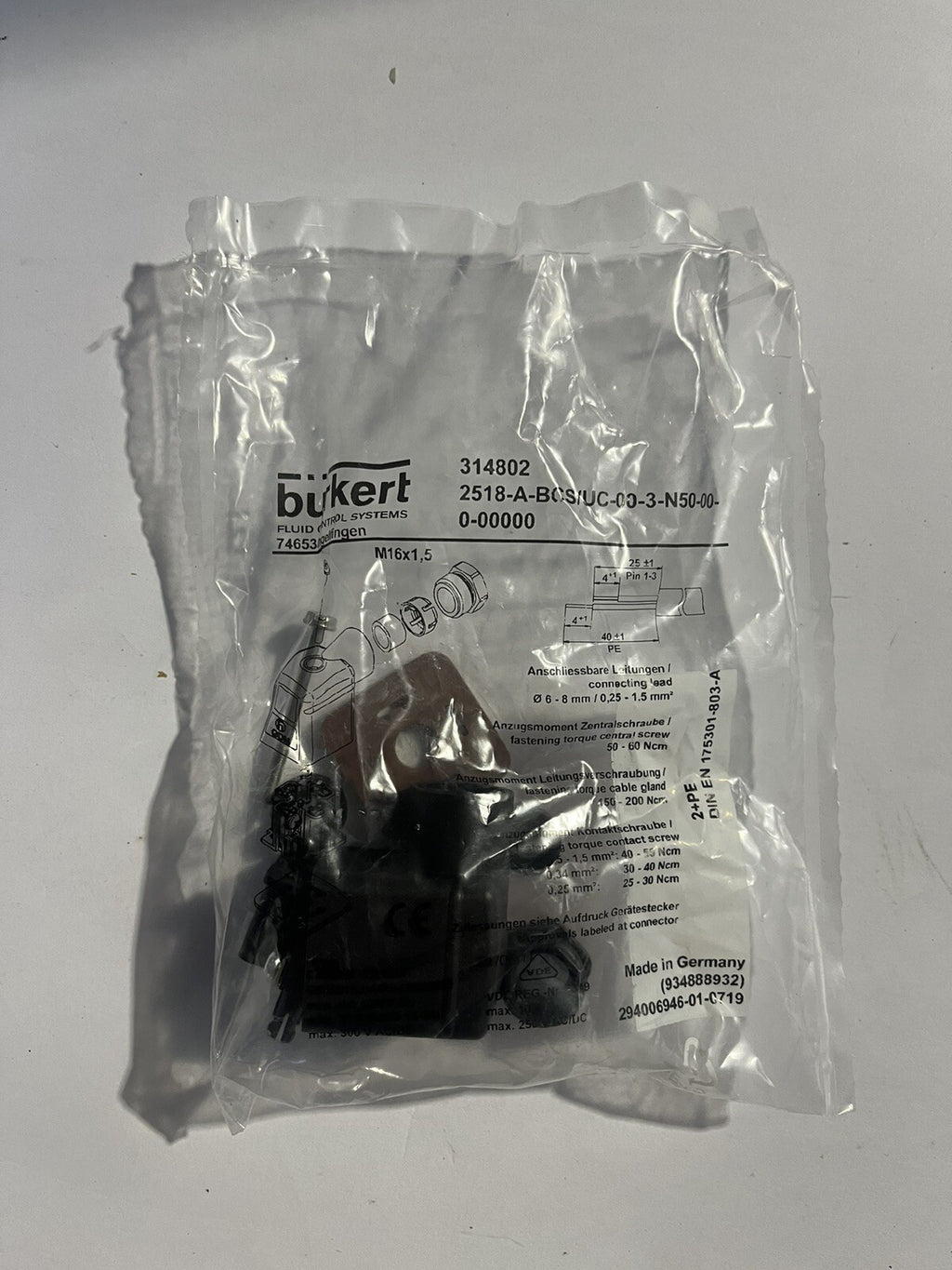 Prise sur câble pour électrovanne Burkert 315346