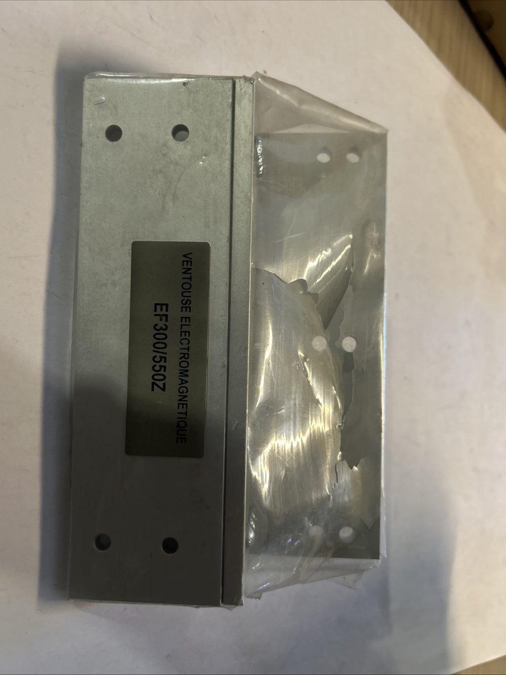 ventouse electromagnetique EF300_550Z