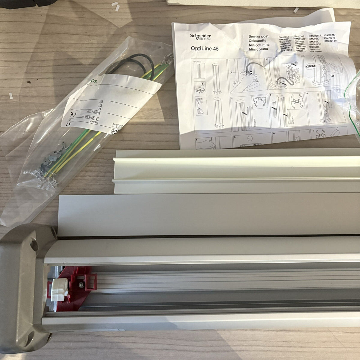 OptiLine 45 - colonnette aluminium - 1 face