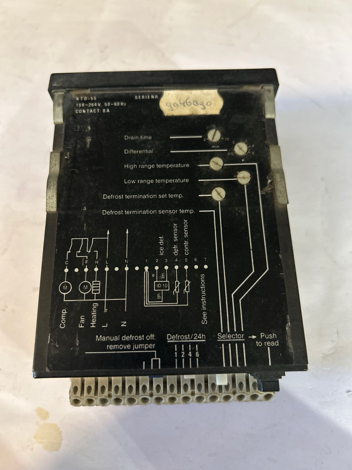 régulateur électronique de température et de dégivrage