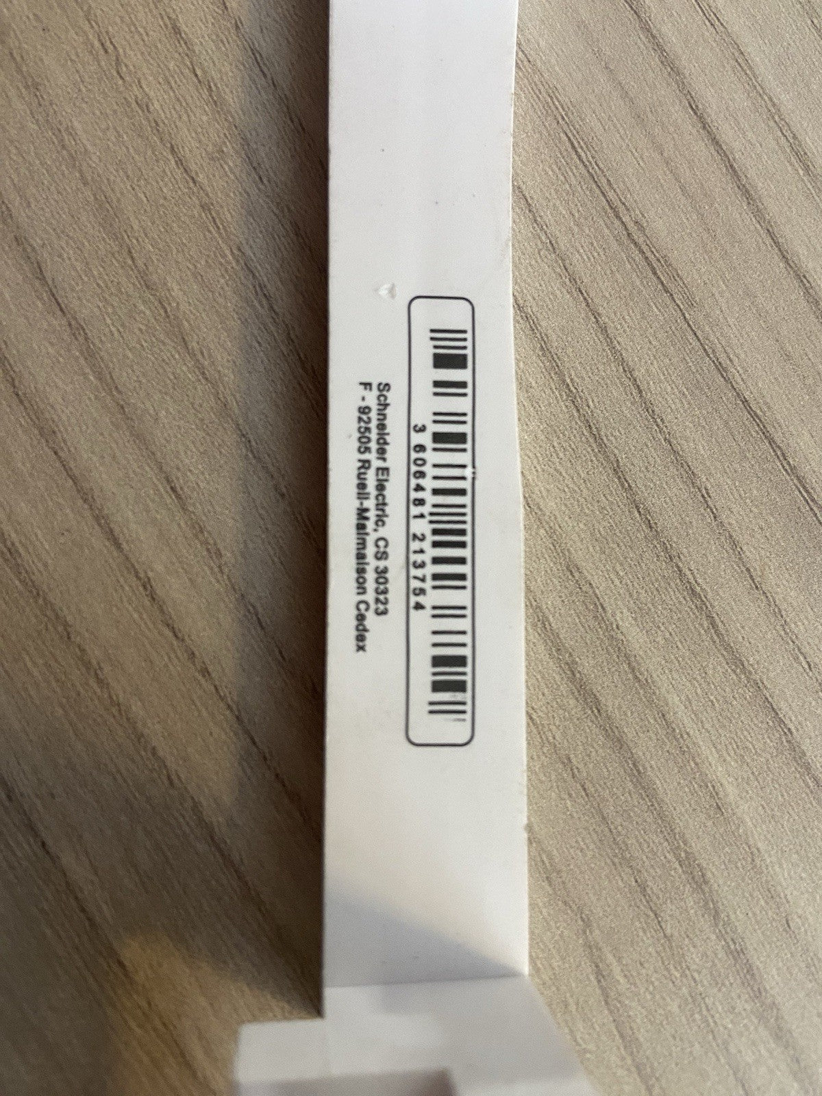 Schneider R9PXV Peigne Vertical pour ID 2P XP