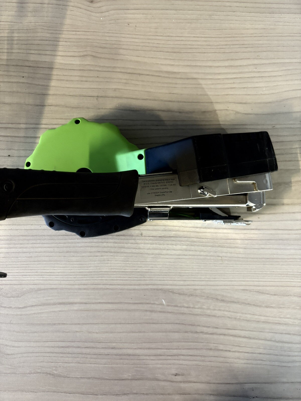 STINGER CH38A Agrafeuse automatique à capuchon