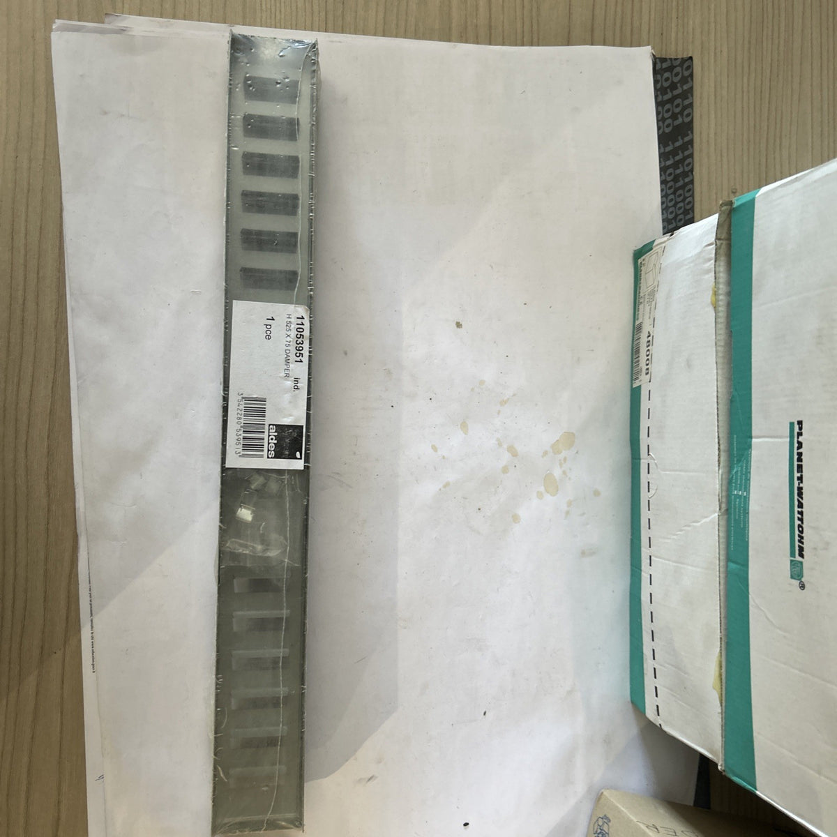 Registre / Clapet de réglage Aldes 525x75 - Référence 11053951 - NEUF