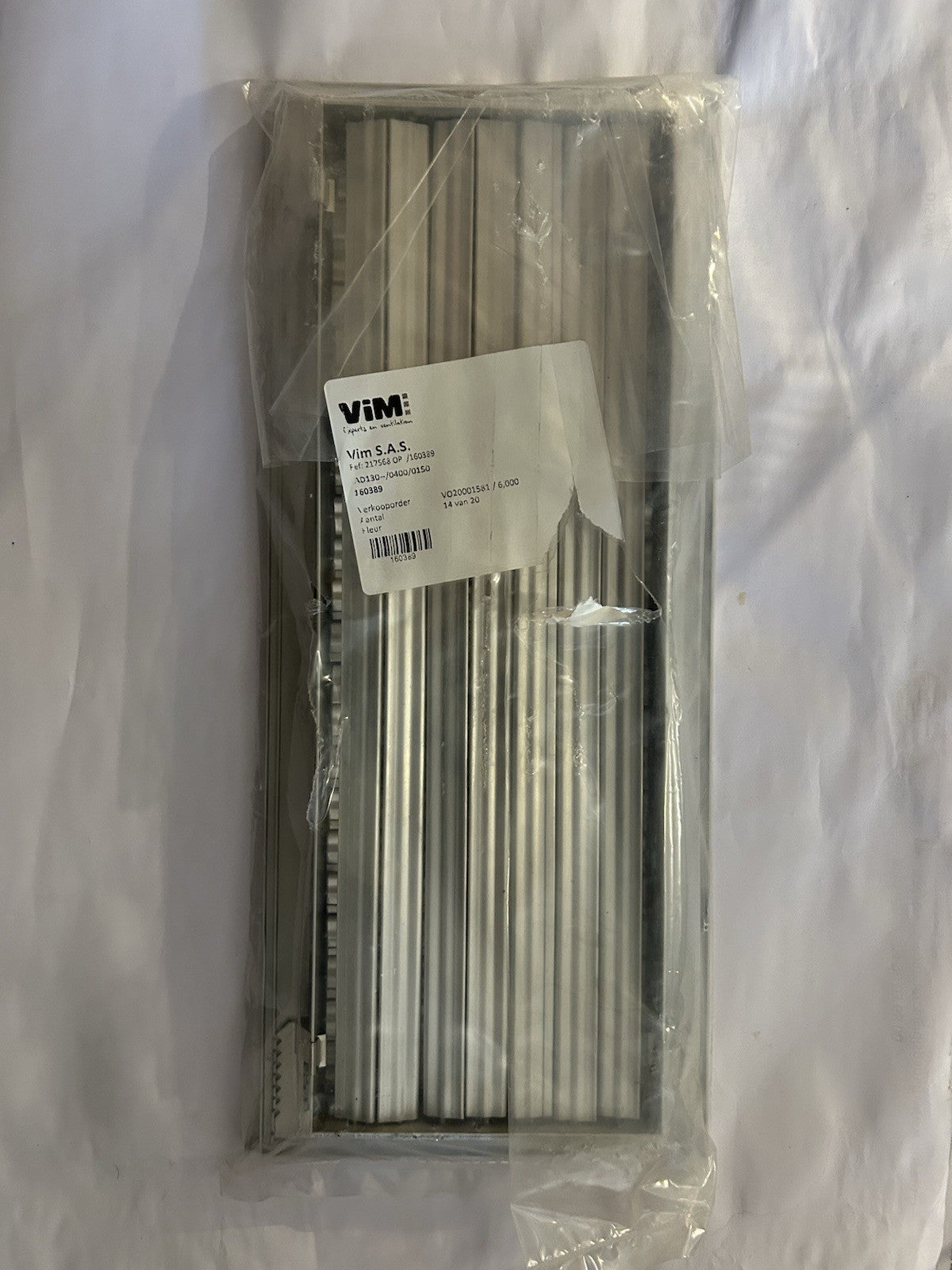 Grille de ventilation ViM AD130 (400x150)