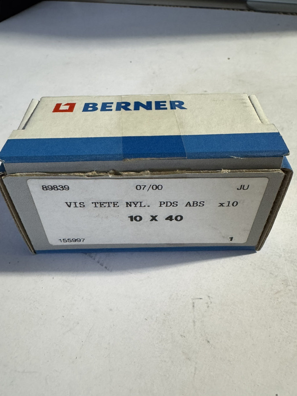 Vis Tete Nyl 10x40 BERNER