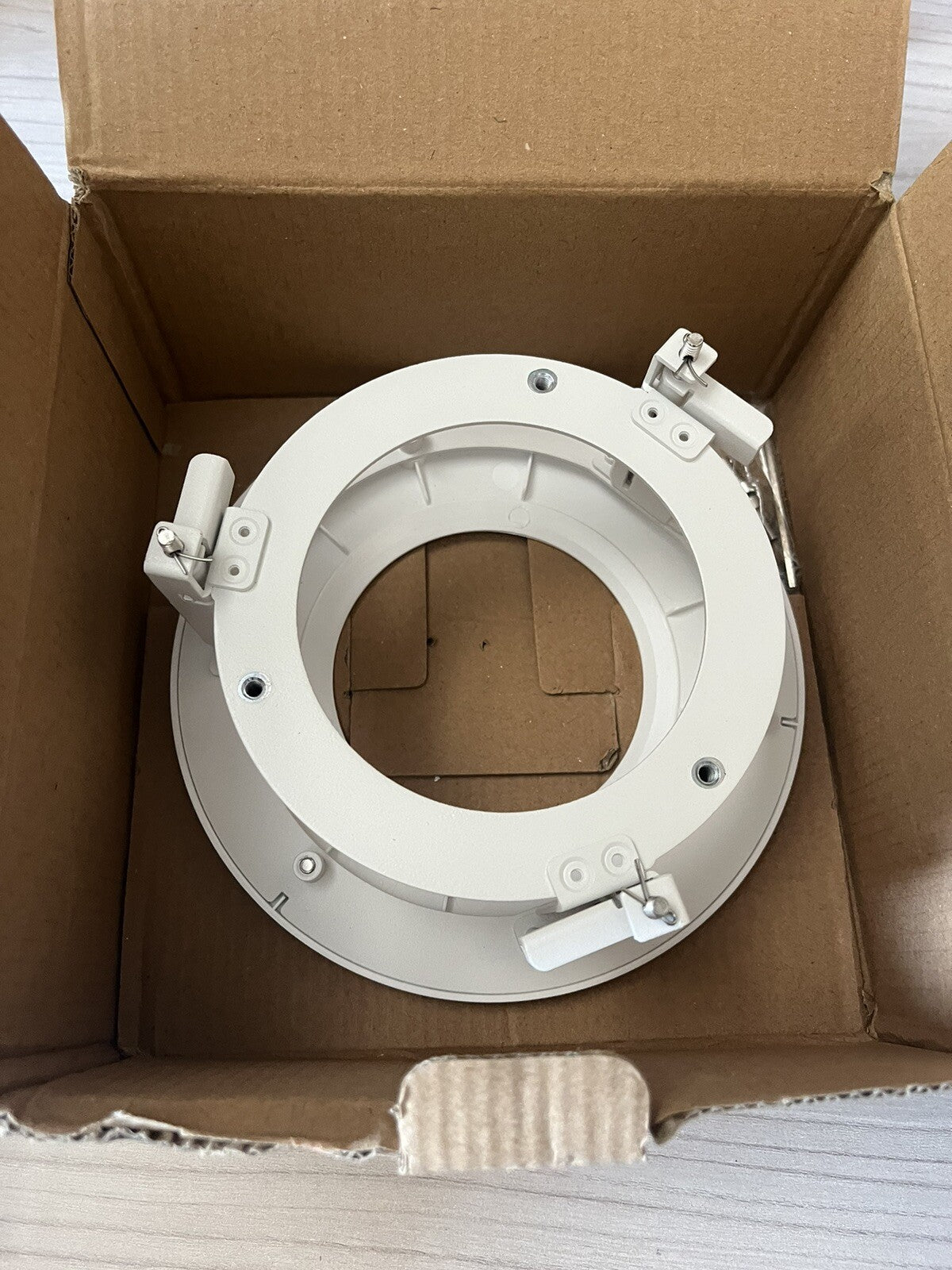 Support plafond châssis d encastrement dahua