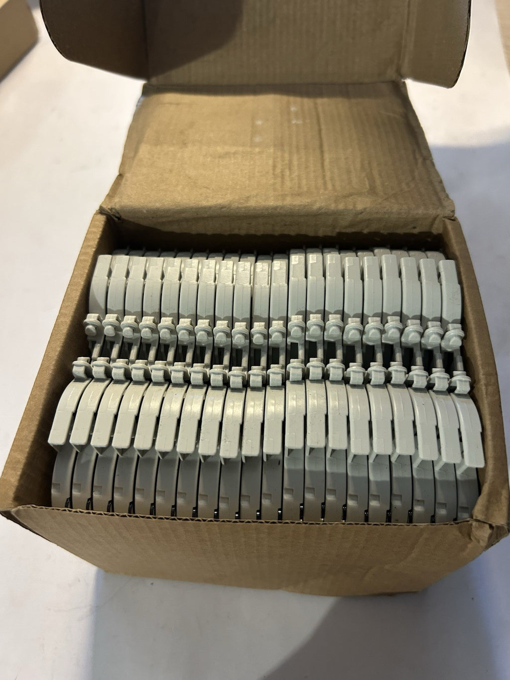 Lot De 20 CASSETTE MONOZONE 12FO G657A2