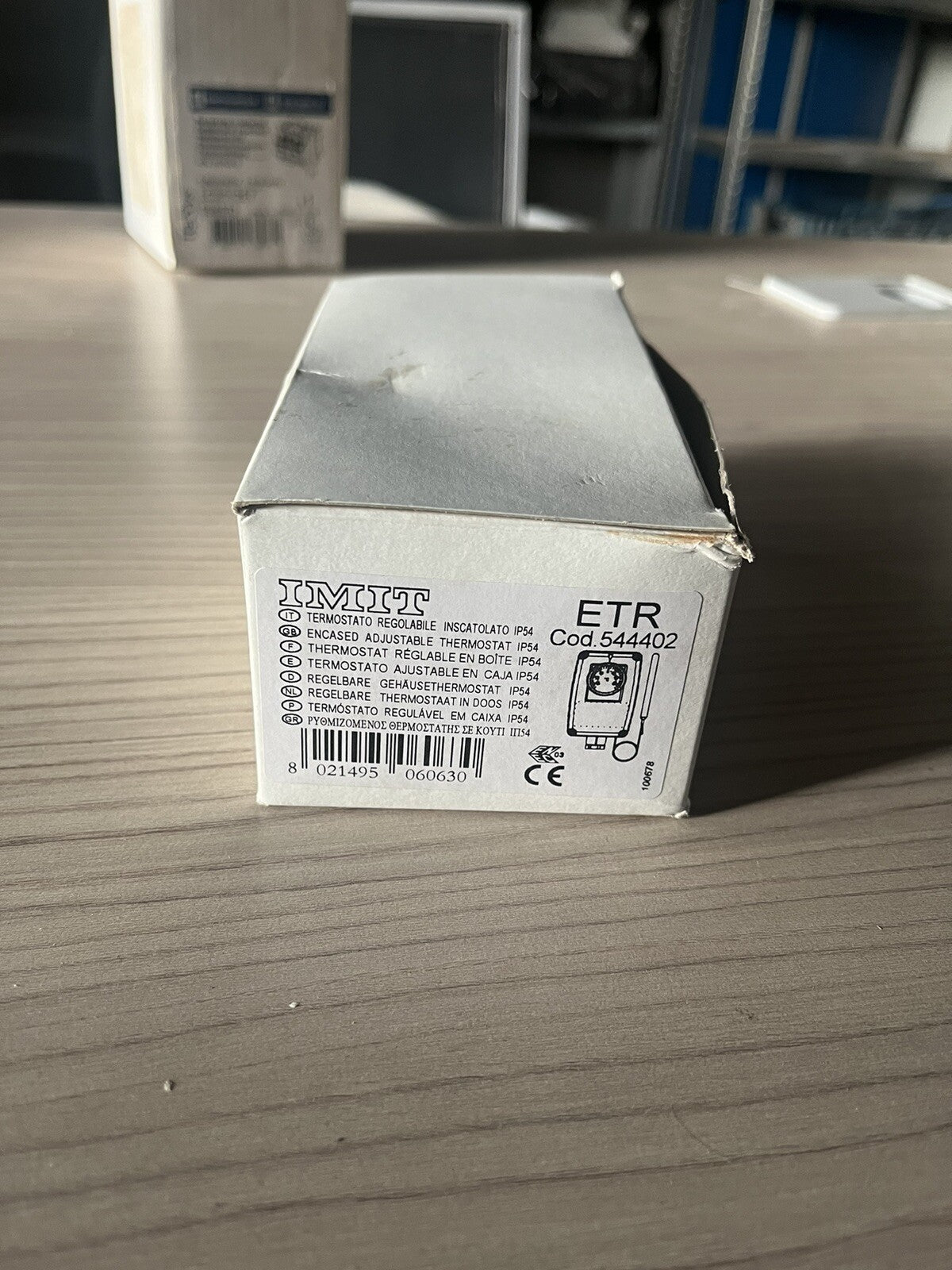 Thermostat réglable en boîte ip54 imit