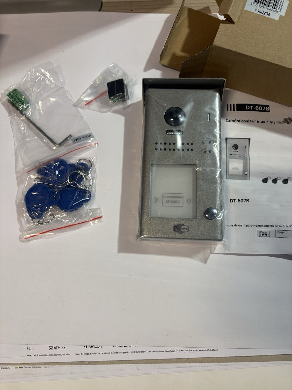 Digitone DT-607B Interphone vidéo platine de rue RFID gris 2 fils + badges