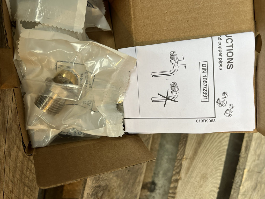 Raccord à compression CUIVRE 14/16 DN15 - Mâle 1/2"(15/21) pour corps de vanne D