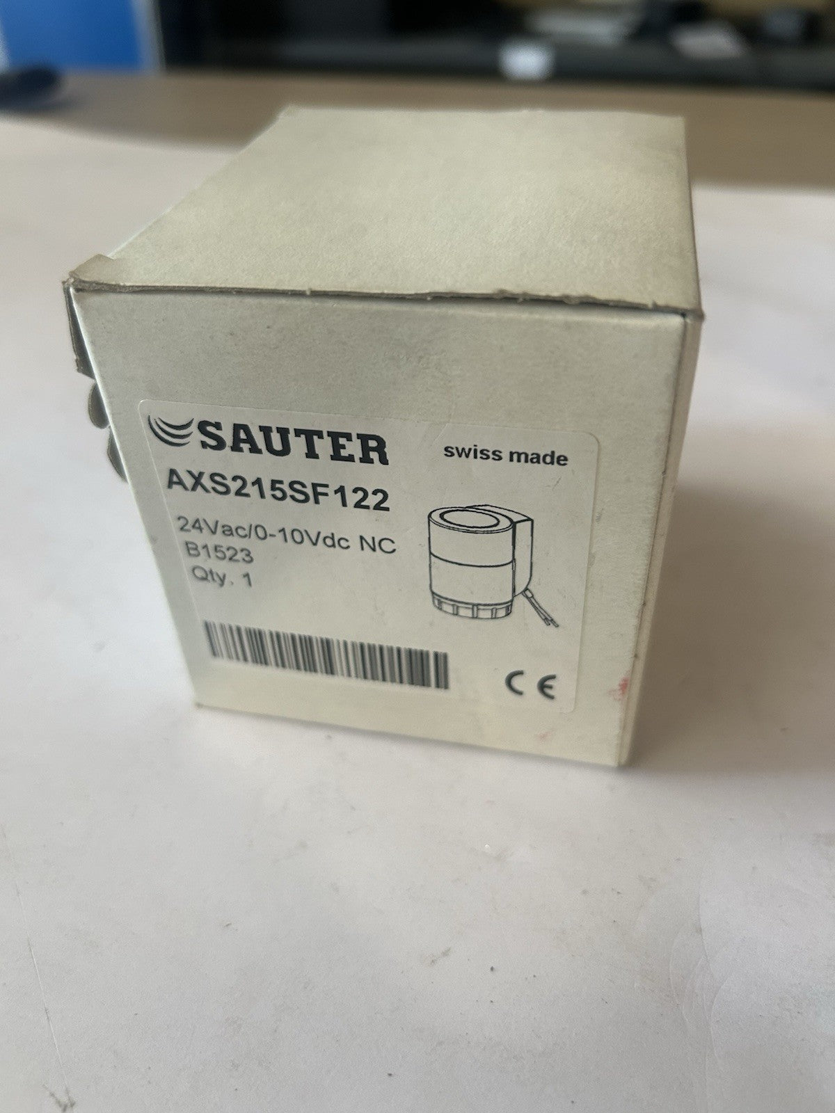 Servomoteur à commande continue