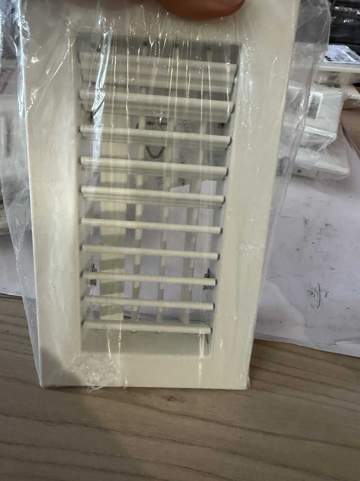 Grilles de soufflage ou reprise GADD F 200*100 VIM