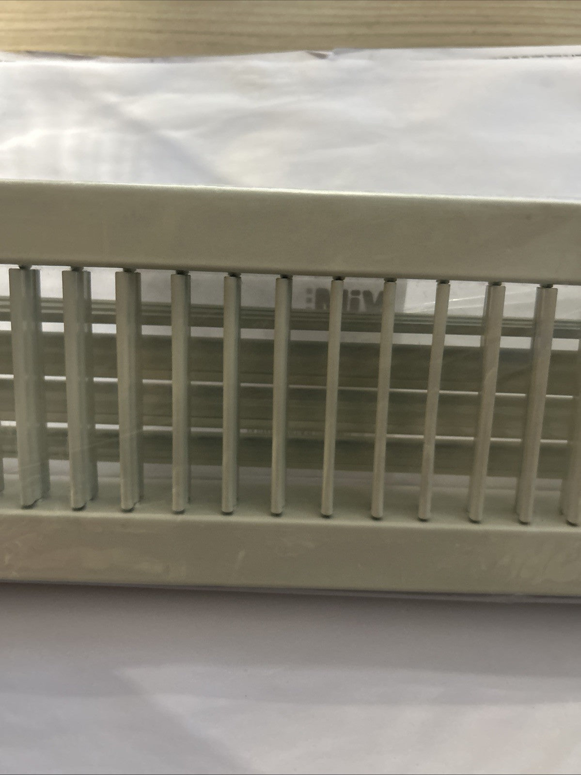 Grille de ventilation VIM G-100 C 400 x 100 mm blanche RAL9010