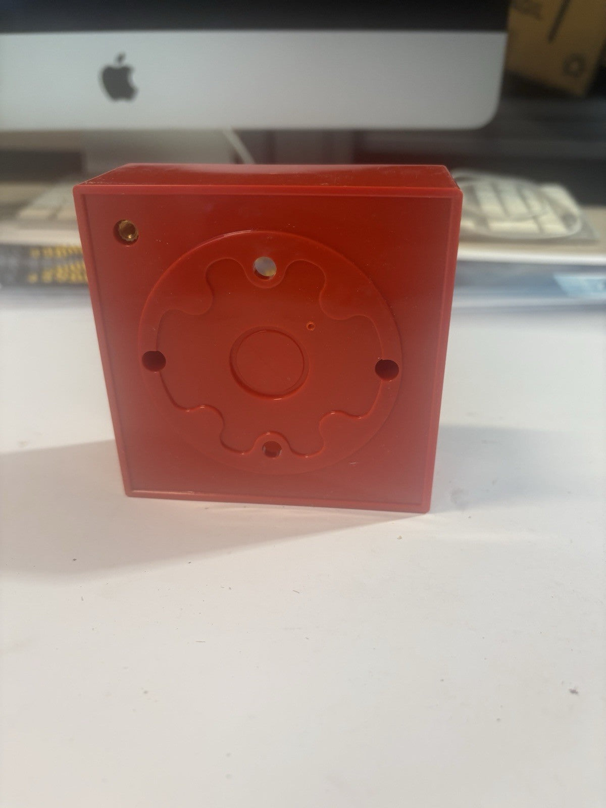 Socle pour déclencheur manuel esser 704980
