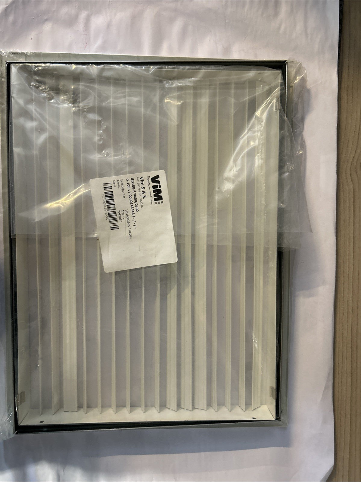 Grille de soufflage Vim S.A.S. - 400x300mm - RAL 9010 (Neuf)