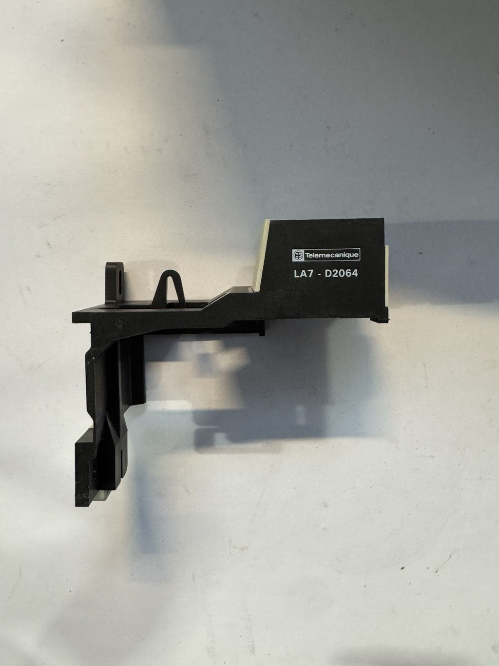 Terminal Block LA7D2064 Telemecanique