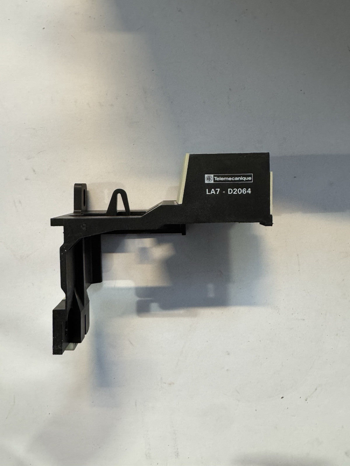 Terminal Block LA7D2064 Telemecanique