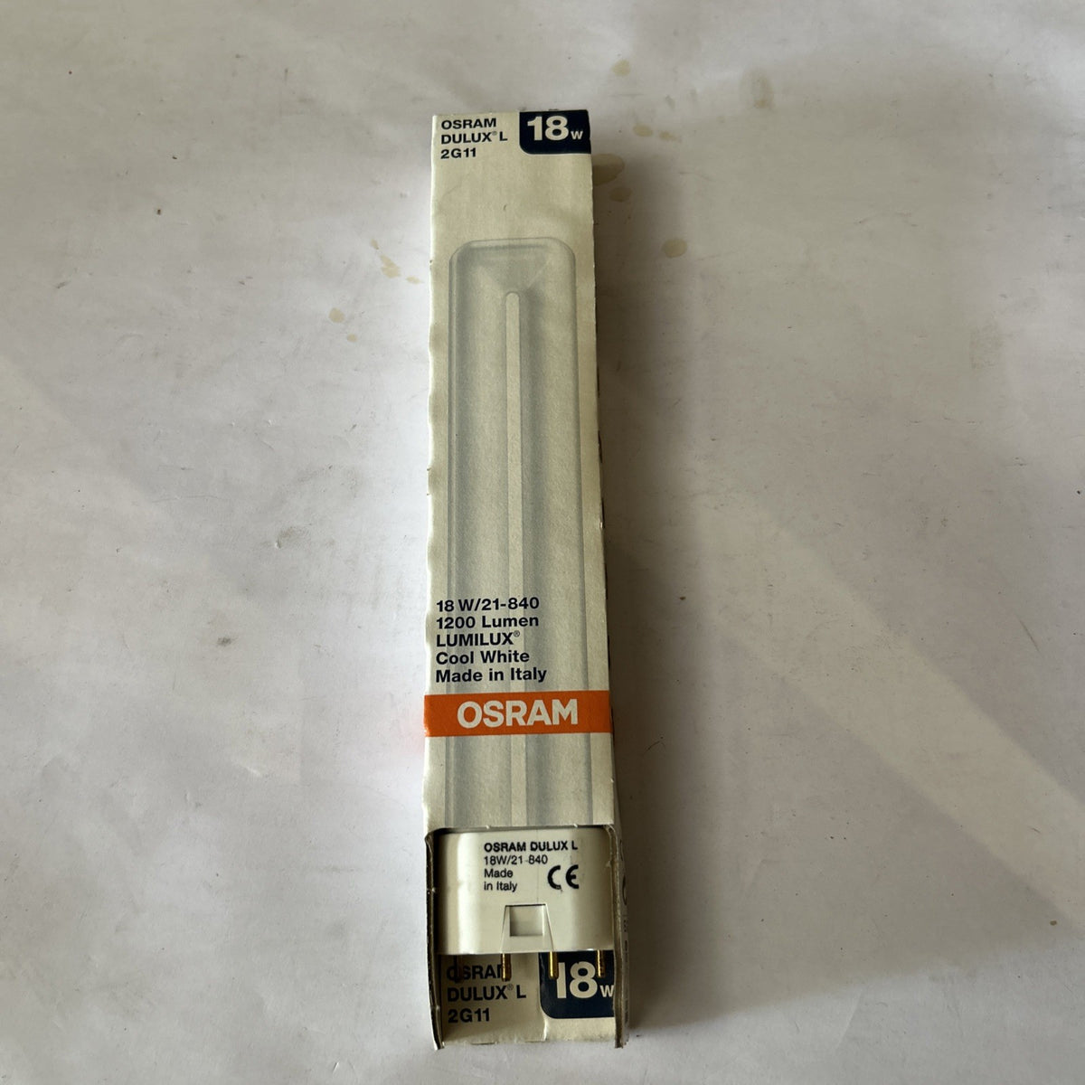 Lot 8 MASTER | PL-L | 18W - 840 Blanc froid | 4 pins