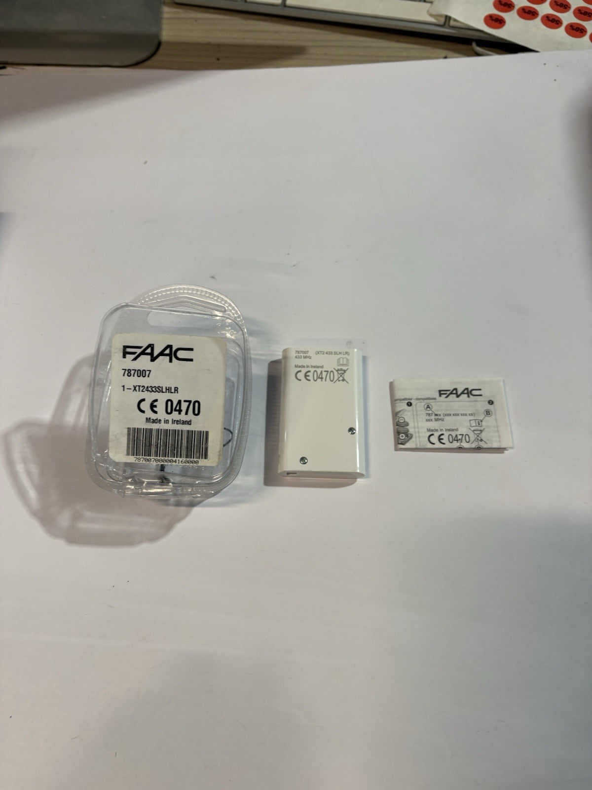 FAAC 787007 XT2 433 SLH LR Télécommande 433 MHz blanc 2 boutons