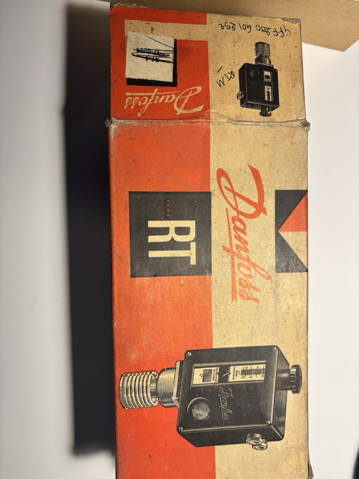 Thermostat industriel / Pressostat Danfoss Type RT 11 (avec boîte d'origine)